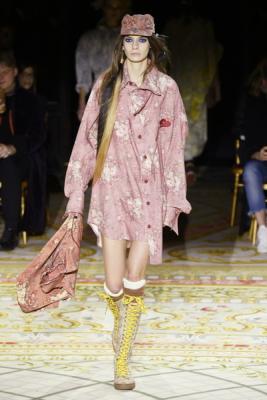 Vivienne Westwood AW 2017 (73930- Vivienne- Westwood-2017-12.jpg)